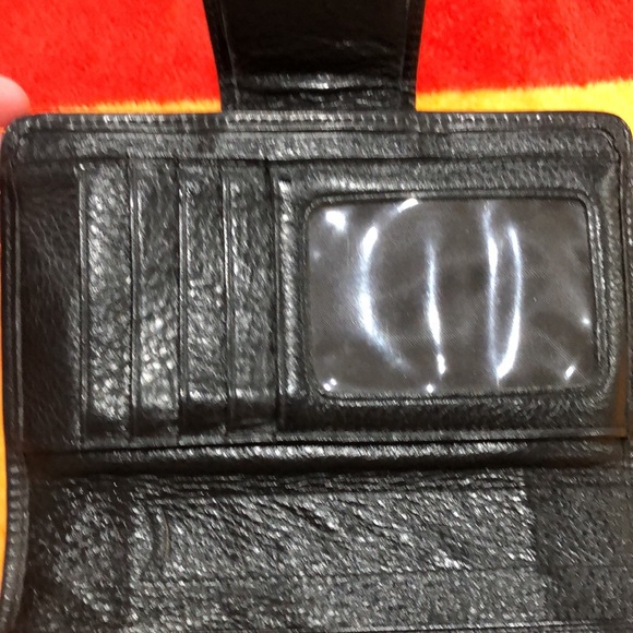 Brighton Leather Wallet - Picture 5 of 10